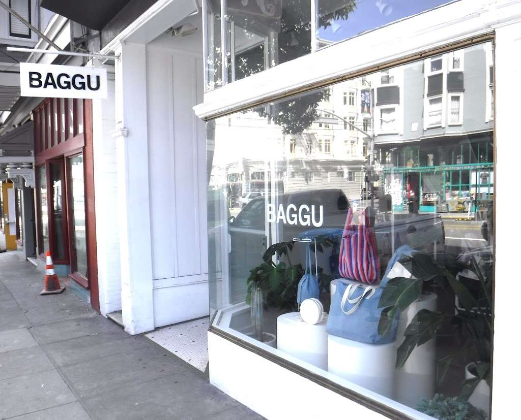 BAGGU San Francisco | 911 Valencia St, San Francisco, CA 94110, USA