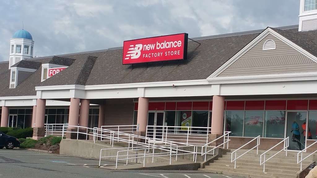 New Balance Factory Store Avon, 15 