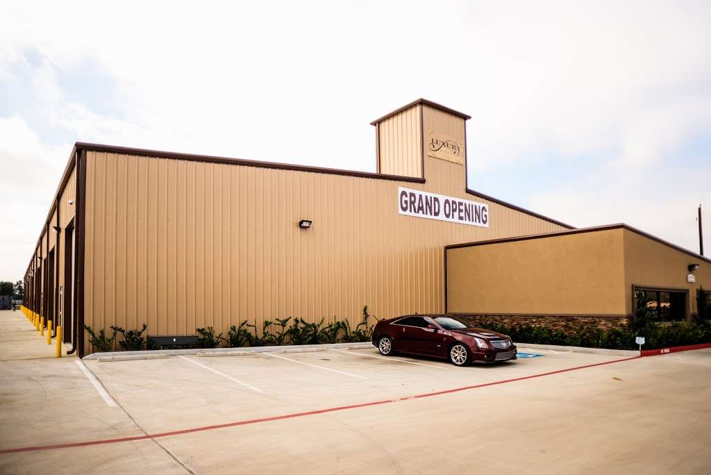 Luxury Warehouse Storage | 4115 Kreinhop Rd, Spring, TX 77388, USA | Phone: (713) 357-1599