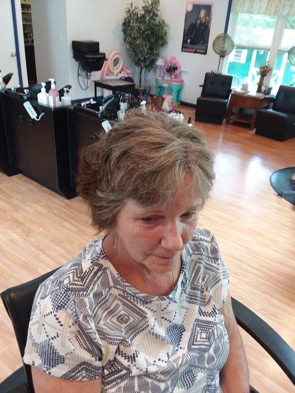 Color Cut & Curls | 630 Chrome Rd, Oxford, PA 19363, USA | Phone: (610) 932-7834