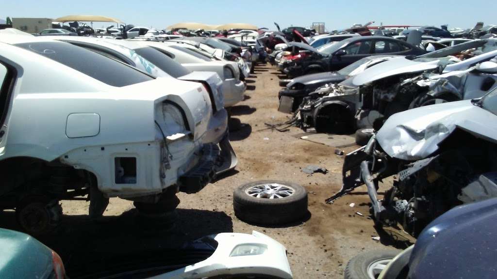 Best Auto Wrecking LLC | 3250 W Broadway Rd, Phoenix, AZ 85041, USA | Phone: (602) 243-8499
