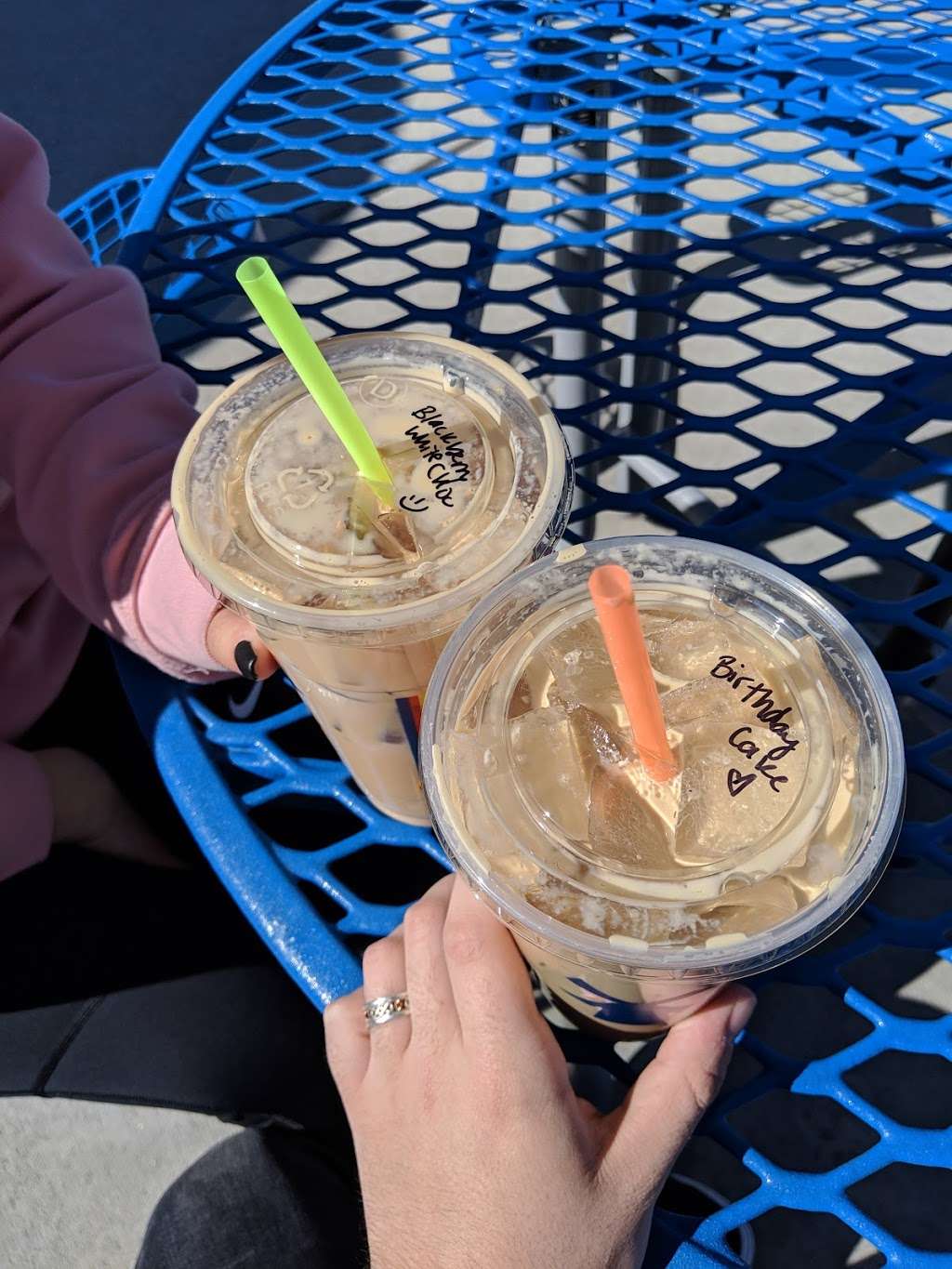 Dutch Bros | 125 W 43rd St, Loveland, CO 80538, USA | Phone: (970) 682-1230