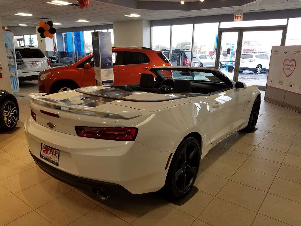 Apple Chevrolet | 8585 W 159th St, Tinley Park, IL 60487 | Phone: (708) 429-3000