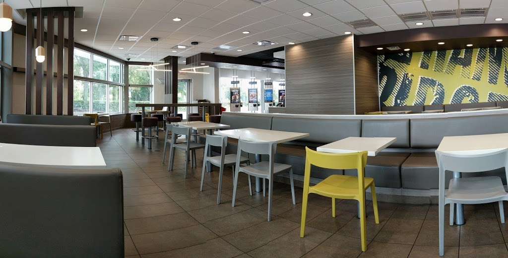 McDonalds | 2190 Howland Blvd, Deltona, FL 32738, USA | Phone: (386) 532-0046