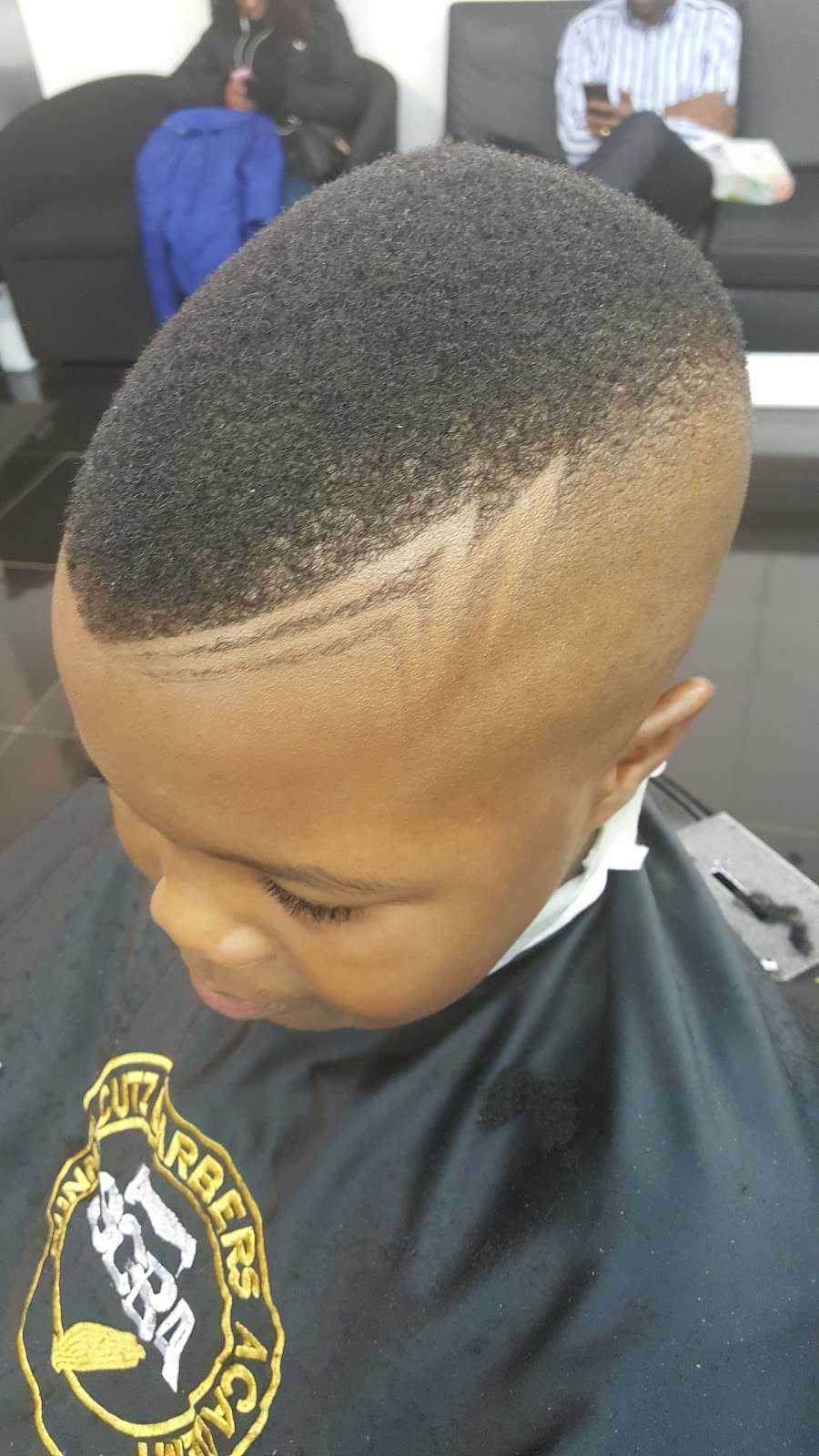 SUNNYCUTZ BARBERS ACADEMY | 75 Garron Ln, South Ockendon RM15 5JQ, UK | Phone: 01708 608877