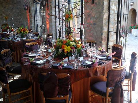 Special Events Table Linens | 349 N Black Canyon Hwy, Phoenix, AZ 85009, USA | Phone: (602) 353-8755