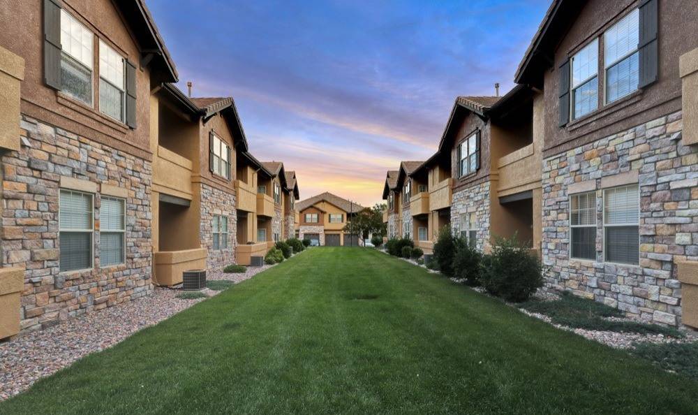 Resort at University Park | 4675 Alta Point, Colorado Springs, CO 80918, USA | Phone: (719) 373-1475