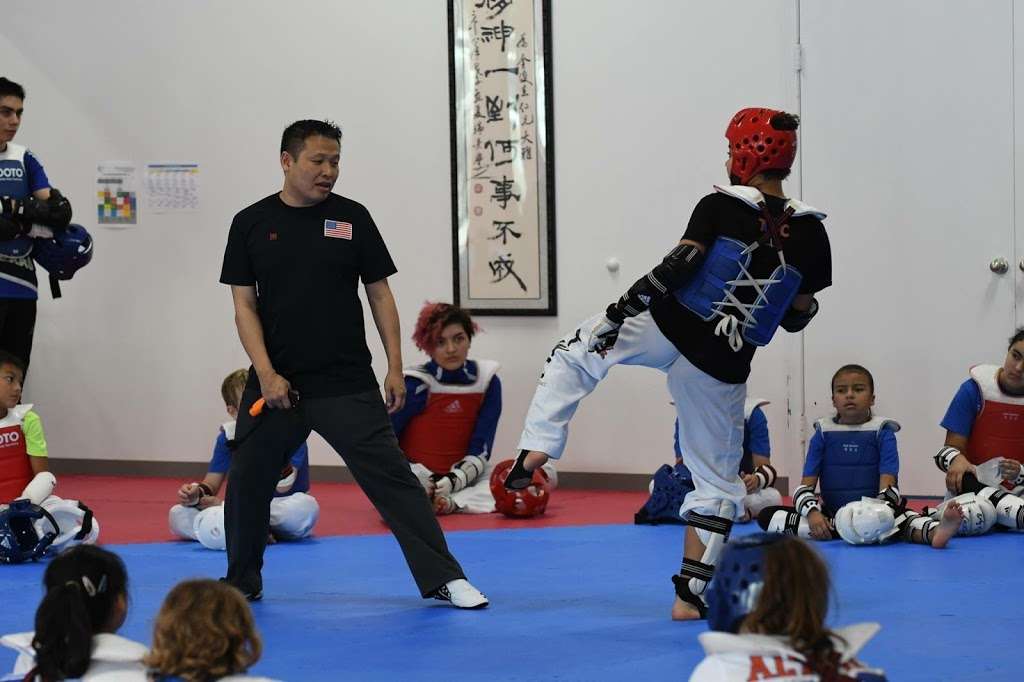 Elite White Tigers Taekwondo | 4407 Sienna Pkwy, Missouri City, TX 77459, USA | Phone: (281) 972-9013