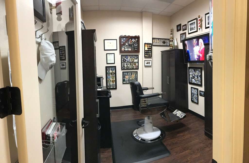 District 6 Barbershop | 23709 E Caleb Pl, Aurora, CO 80016, USA | Phone: (303) 802-9363