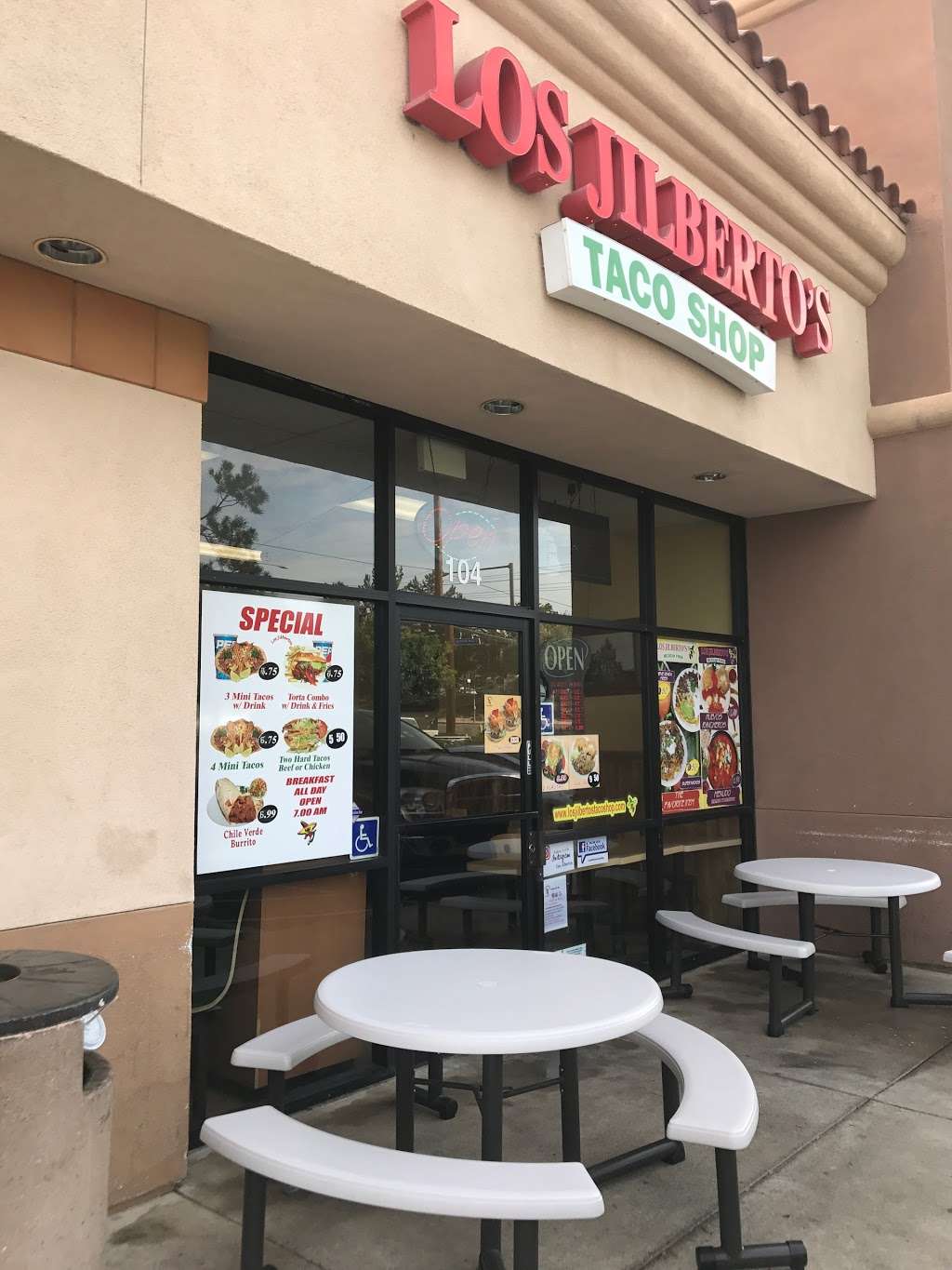 Los Jilbertos Taco Shop Murrieta | 25021 Madison Ave #104, Murrieta, CA 92562 | Phone: (951) 461-3428