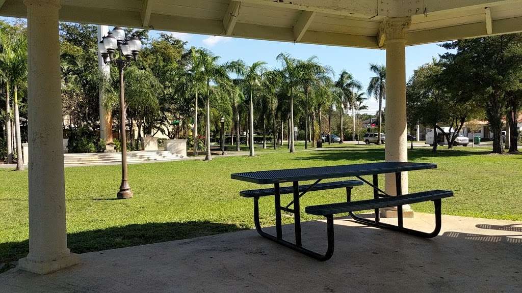 Cooper Park | 5841 SW 16th St, Miami, FL 33155, USA