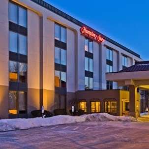 Hampton Inn Chicago/Westchester (Oak Brook) | 2222 Enterprise Dr, Westchester, IL 60154, USA | Phone: (708) 409-1000