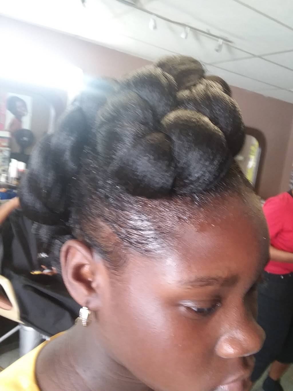 Divine Mercy African Hair Braiding | 6035 Fort Caroline Rd# 9, Jacksonville, FL 32277 | Phone: (904) 982-4489