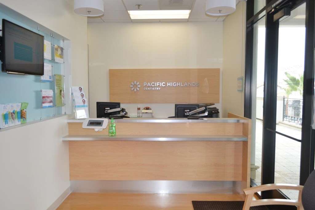Pacific Highlands Dentistry and Orthodontics | 5965 Village Way Ste E-206, San Diego, CA 92130, USA | Phone: (858) 900-3541