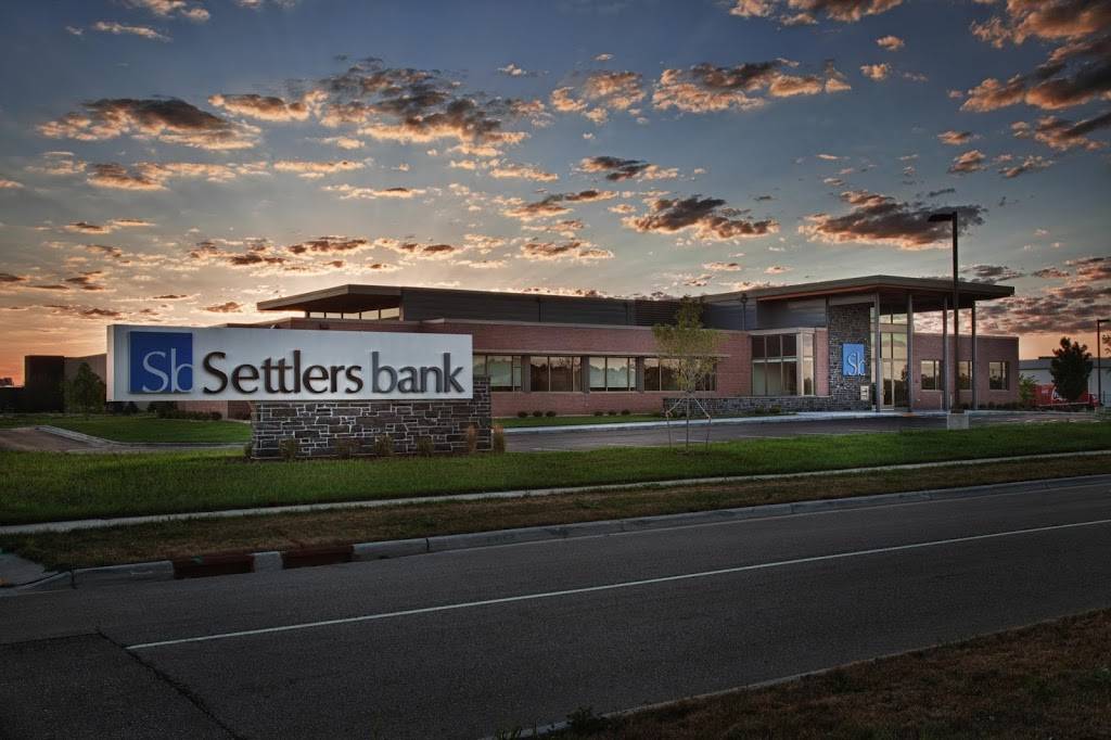 Settlers bank | 4021 Meridian Drive, Windsor, WI 53598, USA | Phone: (608) 842-5000