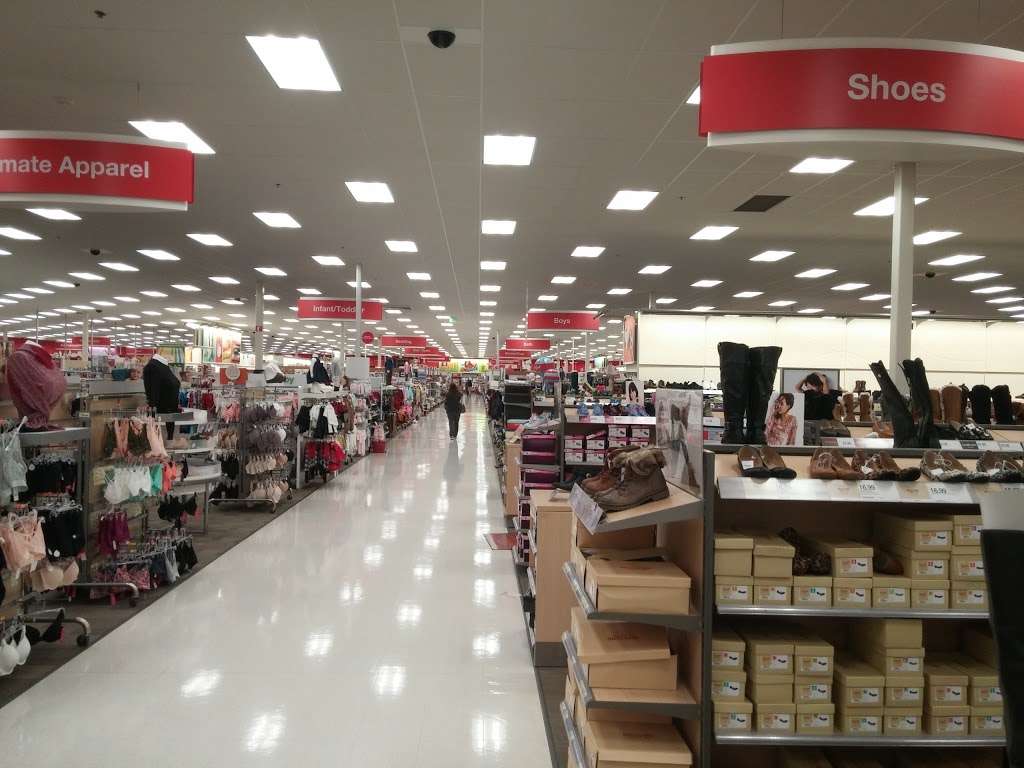 Target | 1910 Catawba Valley Blvd SE, Hickory, NC 28602, USA | Phone: (828) 267-0032
