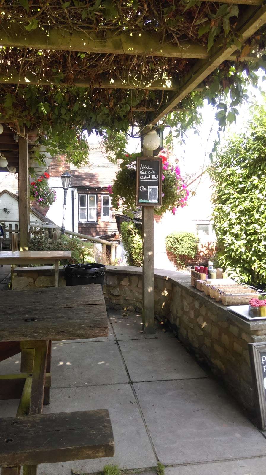 The Crown Inn | 53 High St, Oxted RH8 9LN, UK | Phone: 01883 717853