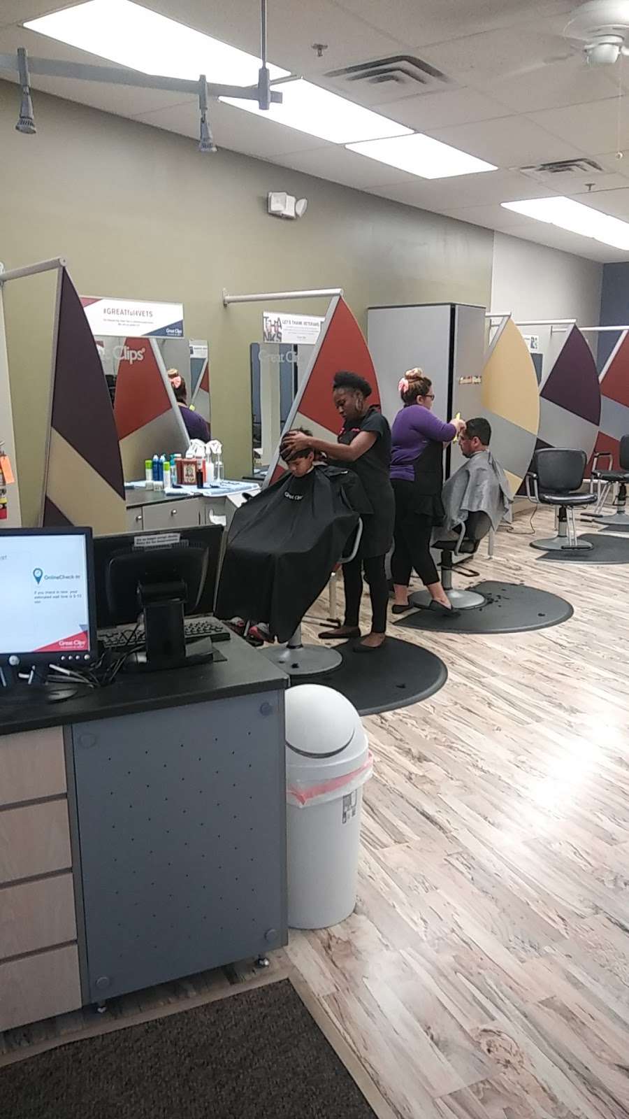 Great Clips | 7529 N Loop 1604 E Ste 108, Live Oak, TX 78233, USA | Phone: (210) 657-2547