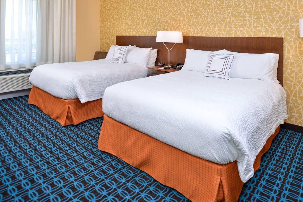 Fairfield Inn & Suites by Marriott Sacramento Airport Woodland | 2100 Freeway Dr, Woodland, CA 95776, USA | Phone: (530) 723-5067