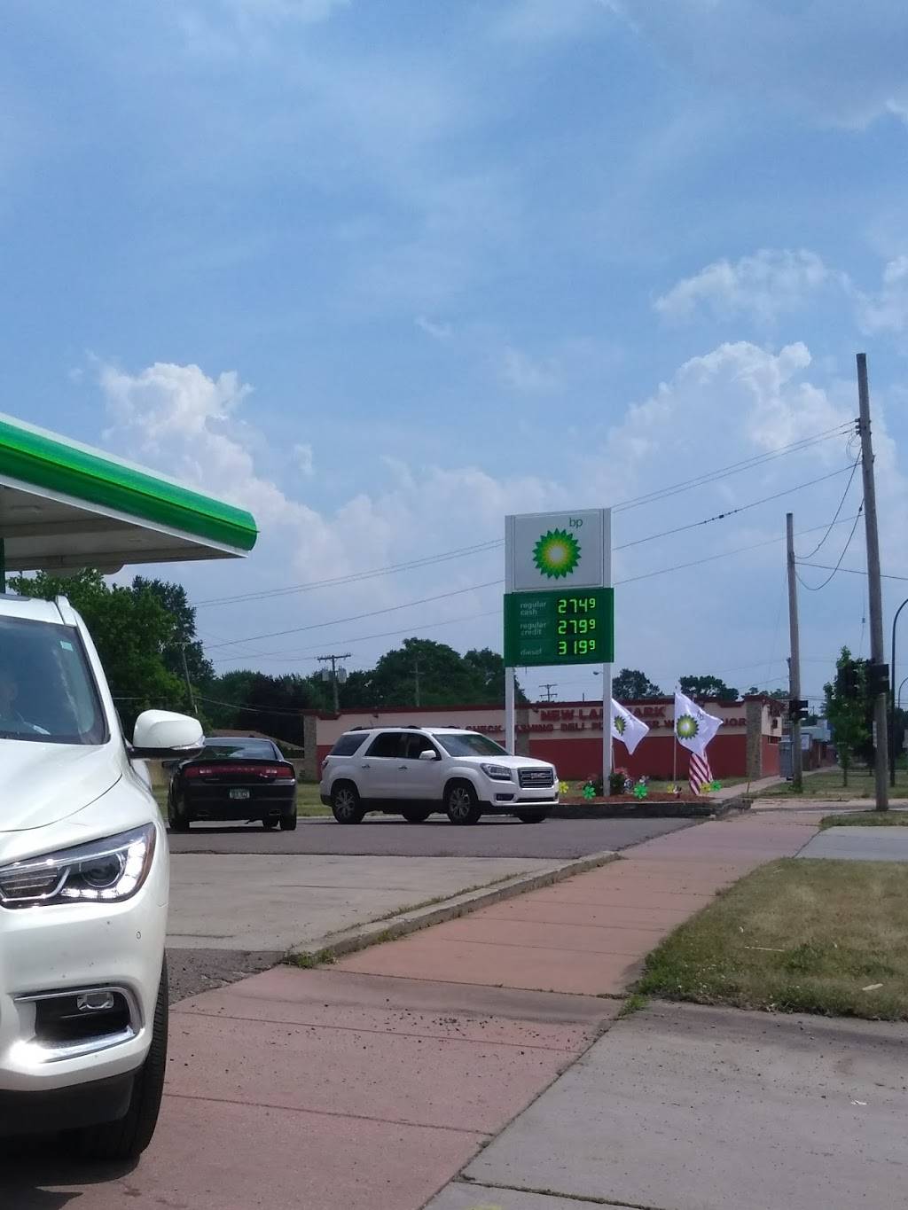 bp | 4551 Beech Daly Rd, Dearborn Heights, MI 48125, USA | Phone: (313) 312-7494