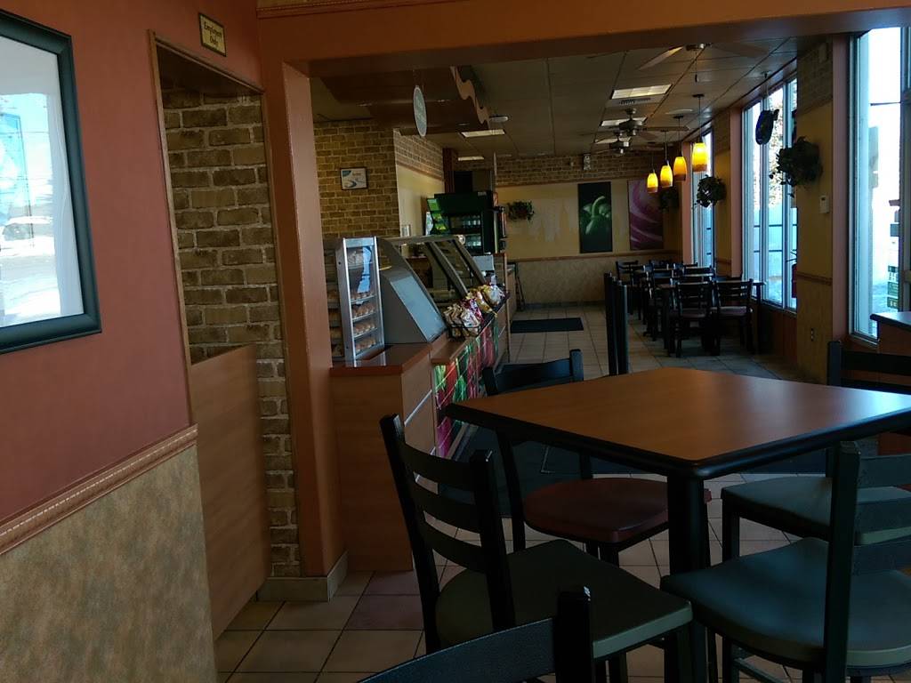 Subway | 751 E Loop Rd, Anchorage, AK 99501, USA | Phone: (907) 646-7827