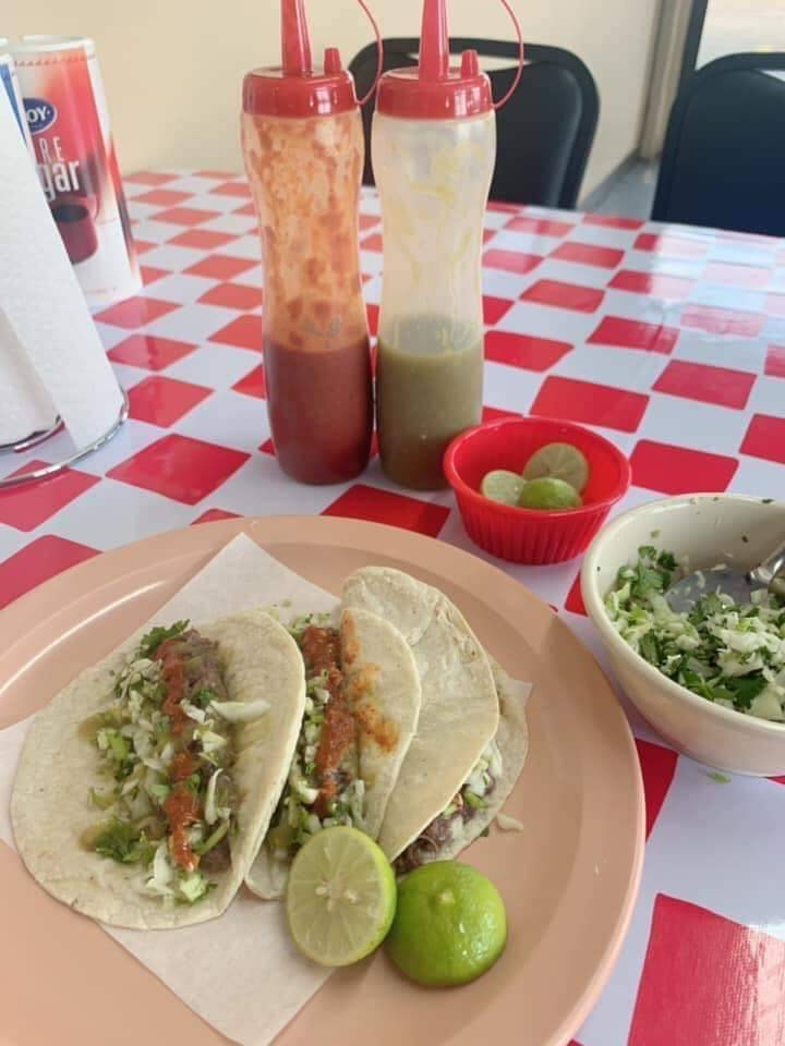 Tacos Lira Laredo Tx | 1806 Barrios St, Laredo, TX 78043, USA | Phone: (956) 815-9454