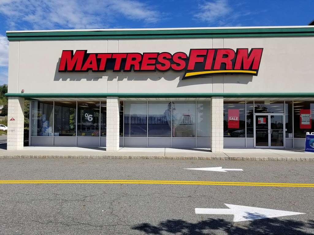 Mattress Firm Boonton | 304 Wootton St, Boonton, NJ 07005, USA | Phone: (973) 299-2912