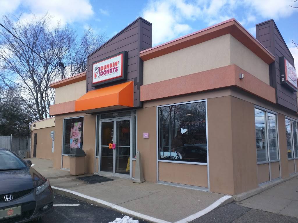 Dunkin | 5305 Washington St, West Roxbury, MA 02132, USA | Phone: (617) 325-7159