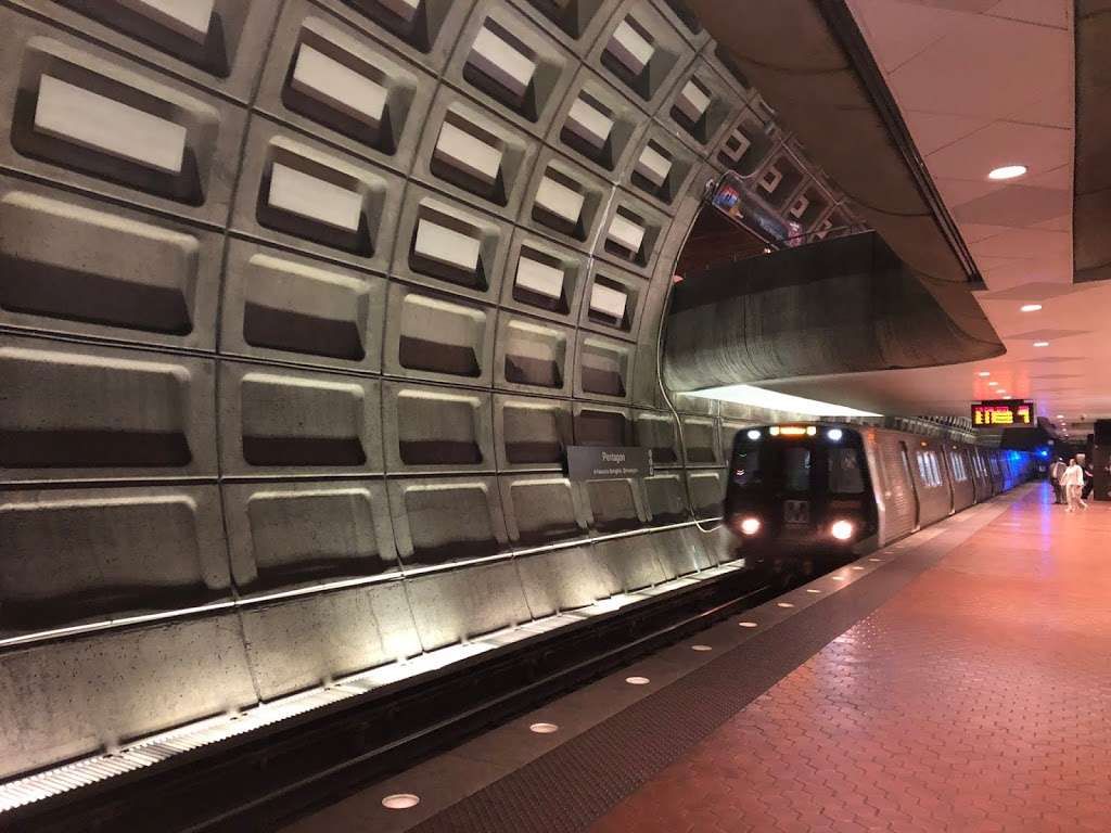 Pentagon Station | Arlington, VA 22202, USA