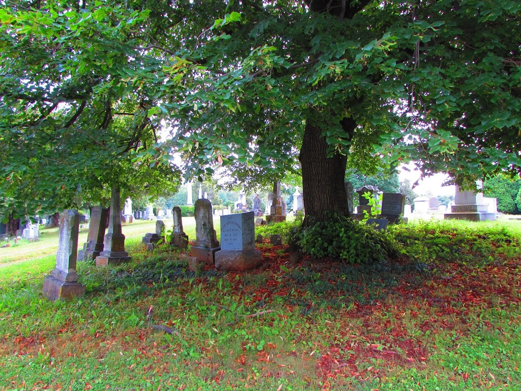 Green Hill Cemetery | 428 N Buckmarsh St, Berryville, VA 22611, USA | Phone: (540) 955-4499