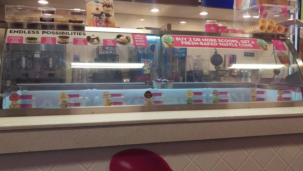 Baskin-Robbins | 5915 Bergenline Ave, West New York, NJ 07093, USA | Phone: (201) 854-0010