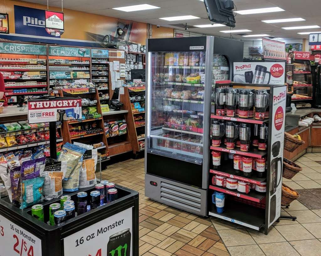 Pilot Travel Center | 301 N Ridge Rd, Minooka, IL 60447, USA | Phone: (815) 467-4416