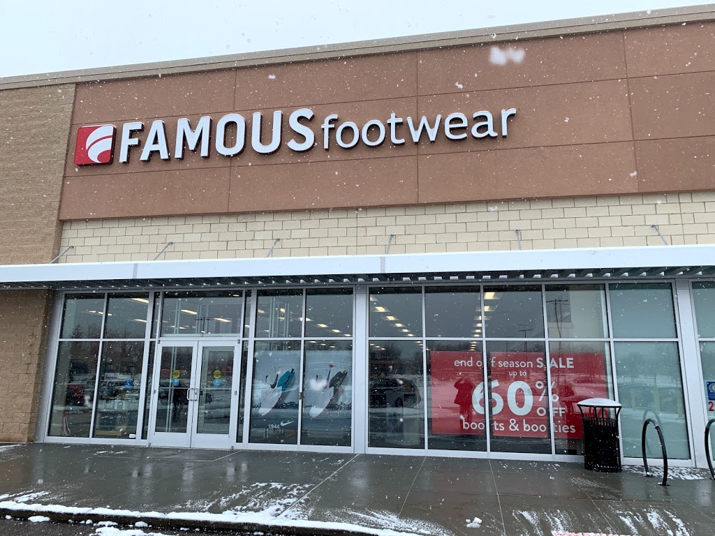 Famous Footwear | OAKWOOD COMMONS, 1944 Warrensville Center Rd, South Euclid, OH 44121, USA | Phone: (216) 706-6590