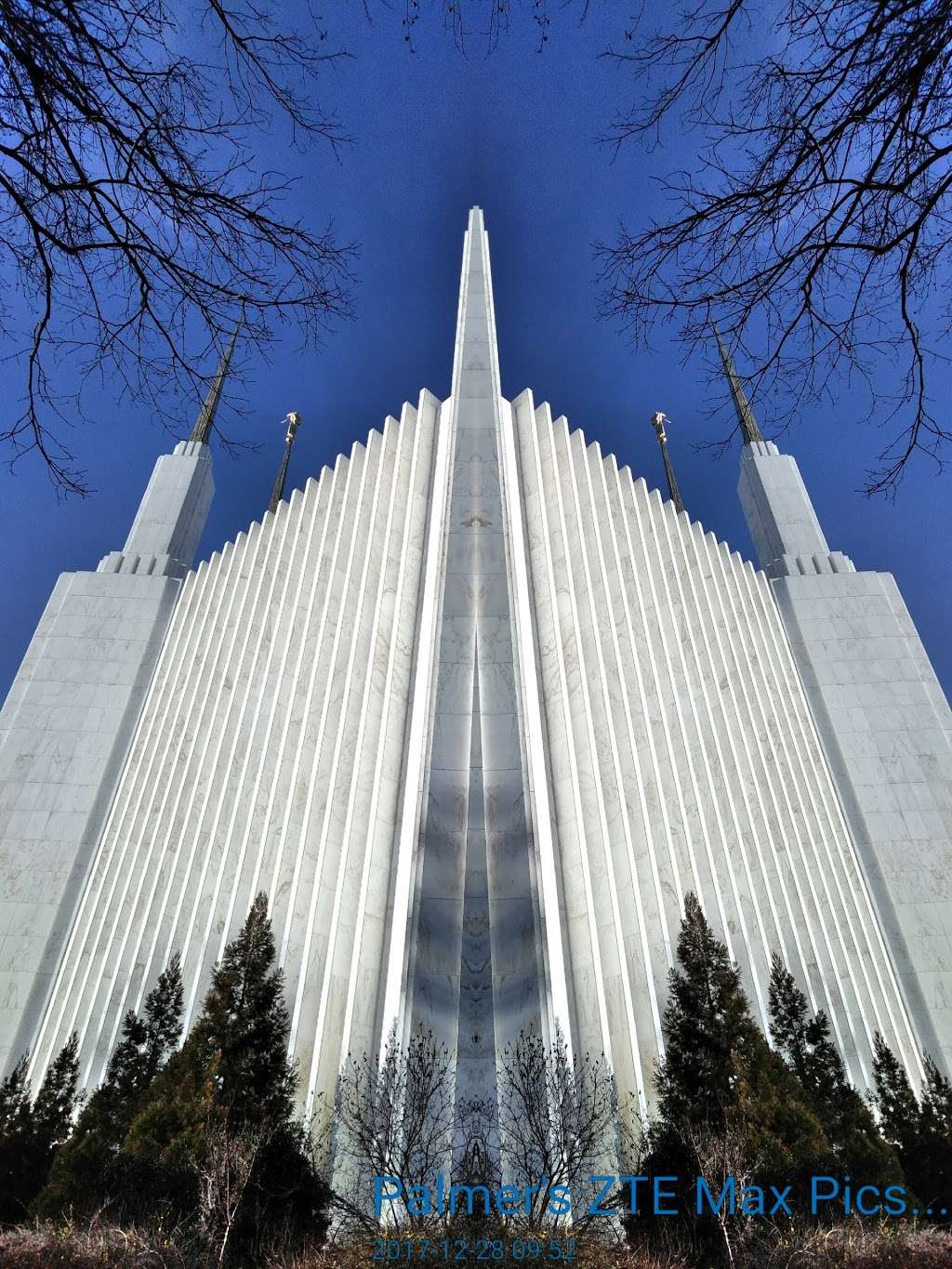 Washington D.C. Temple Visitors Center | 9900 Stoneybrook Dr, Kensington, MD 20895, USA | Phone: (301) 587-0144