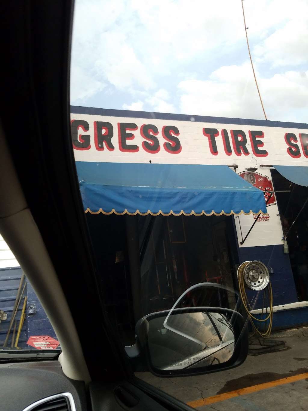 Gress Tire Service | 10702 Bauman Rd, Houston, TX 77076, USA | Phone: (713) 691-7362