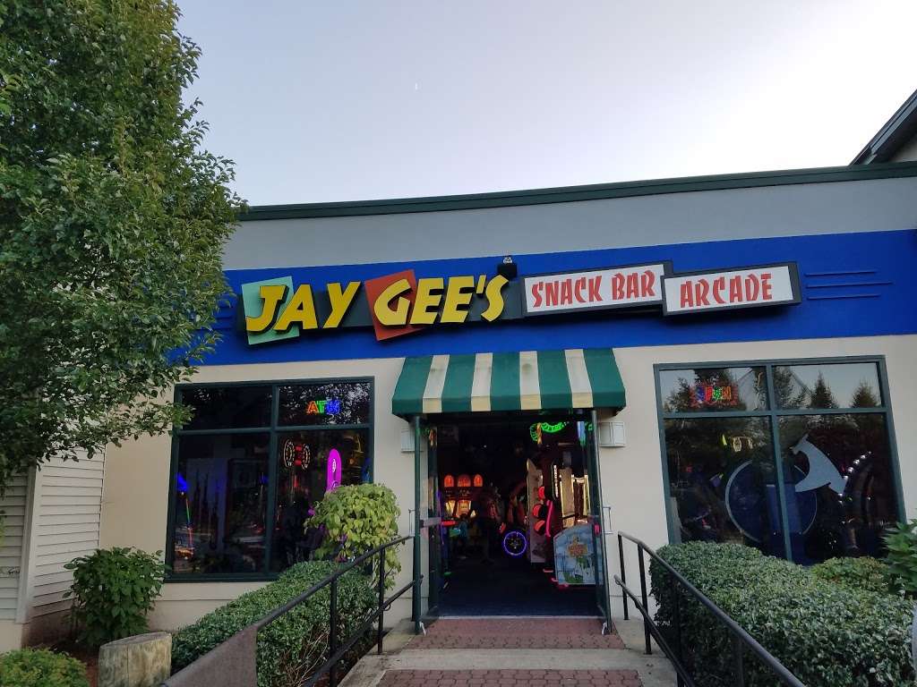 Jay Gees Ice Cream and Fun Center | 602 Lowell St, Methuen, MA 01844, USA | Phone: (978) 689-0456