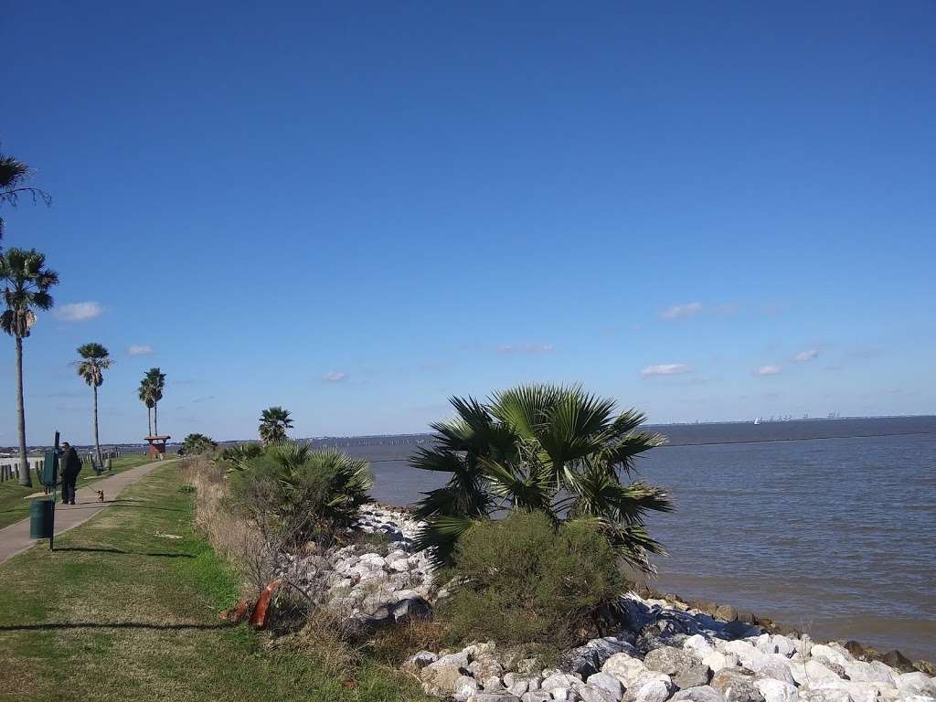 Bayshore Park | Dickinson, TX 77539, USA | Phone: (409) 934-8100