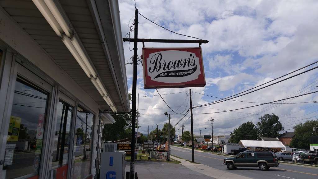 Browns Liquor & Grocery Store | 908 E Patrick St, Frederick, MD 21701, USA | Phone: (301) 663-9301