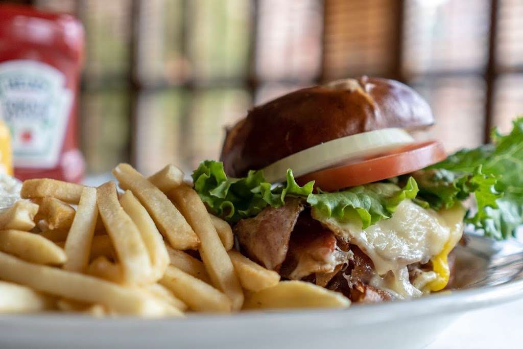 Hackney S On Lake 1514 E Lake Ave Glenview Il Usa