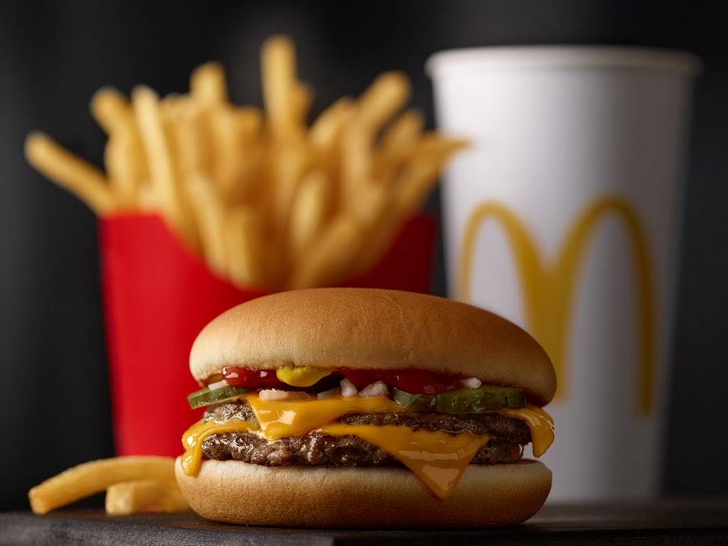 McDonalds | 4952 Pepper Chase Dr, Southaven, MS 38671, USA | Phone: (662) 796-2000