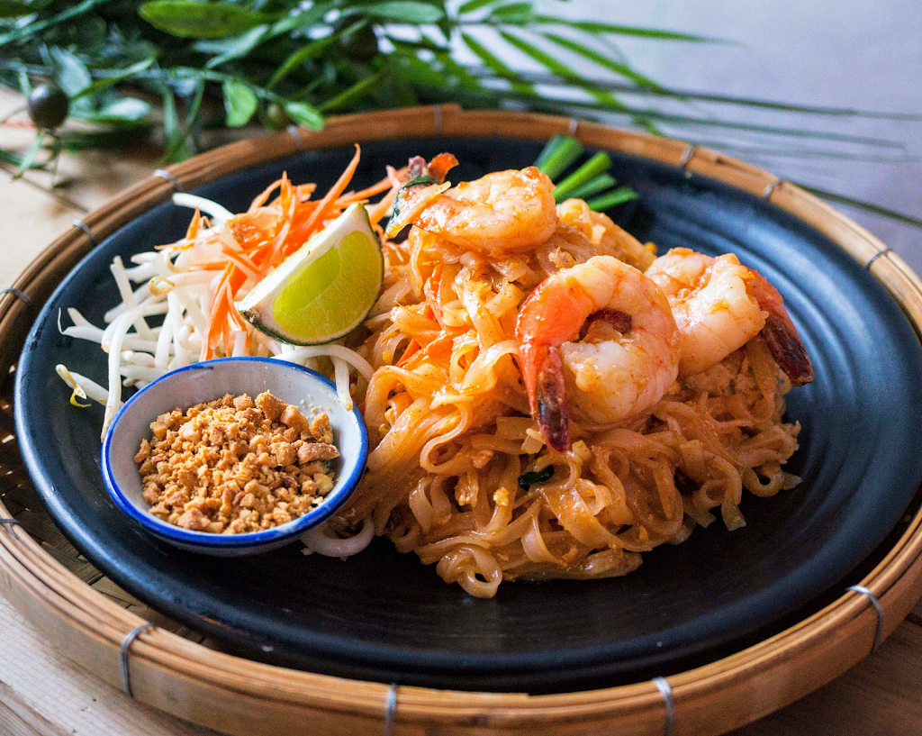 Pintoh Thai | 1442 Franklin St, Oakland, CA 94612 | Phone: (510) 823-2370