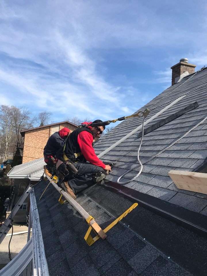Chicago Roof Repair | 3334 W 127th St, Blue Island, IL 60406 | Phone: (773) 388-1090