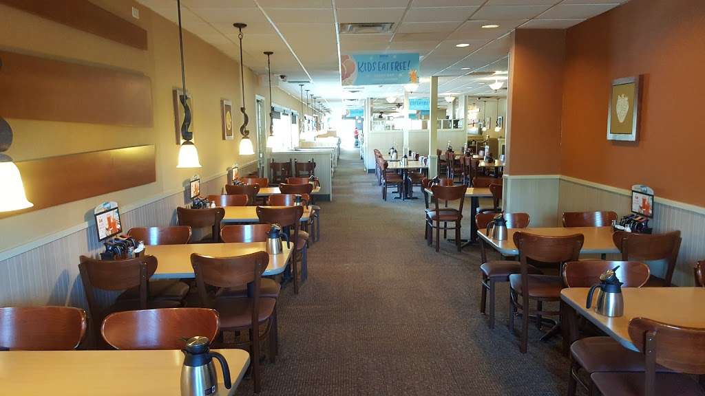 IHOP | 1560 S Harbor Blvd, Anaheim, CA 92802 | Phone: (714) 635-0933