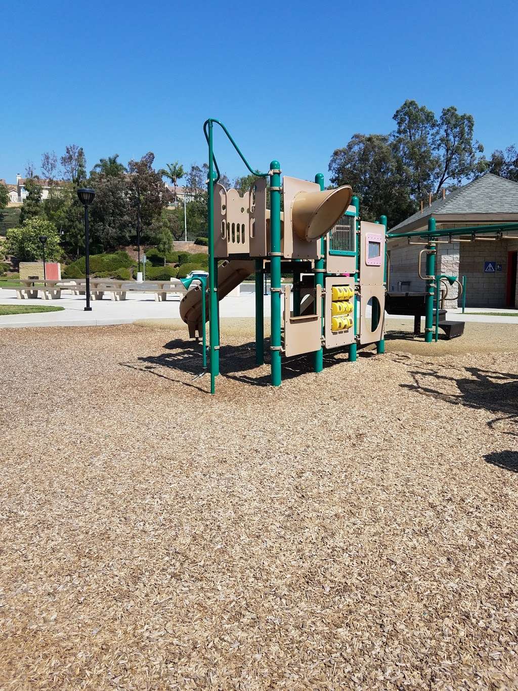 Village Park | 860 Village Loop Dr, Corona, CA 92879, USA | Phone: (951) 254-2214