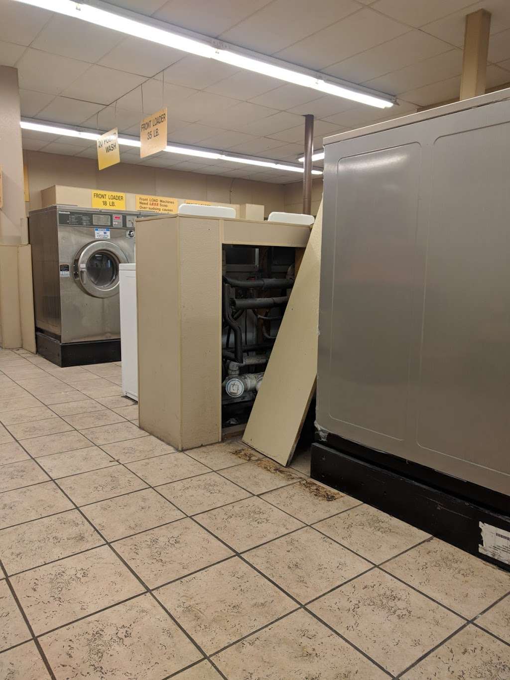 East Eden laundromat | 2111 New Holland Pike, Lancaster, PA 17601, USA