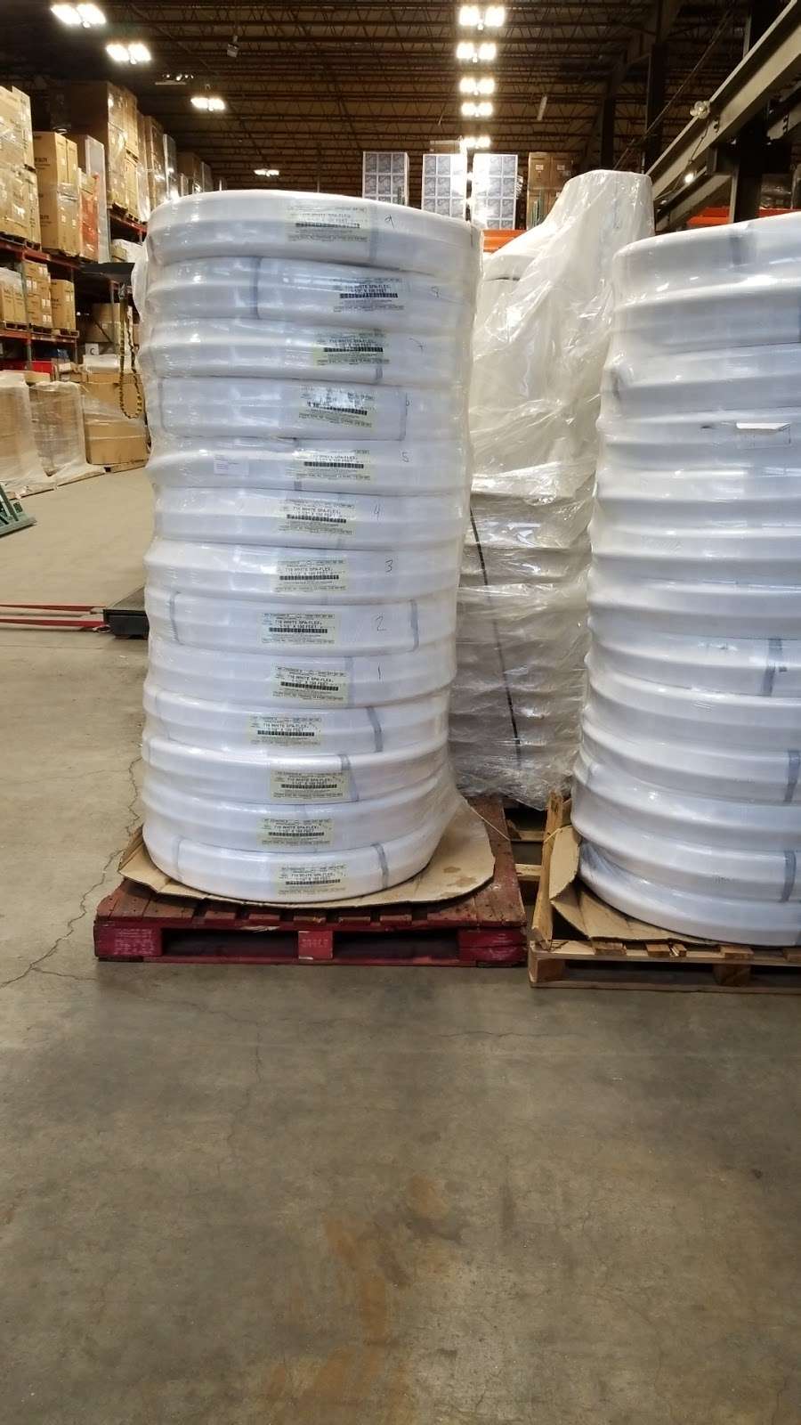 SCP Distributors C, 2350 Turnpike St, North Andover, MA 01845, USA