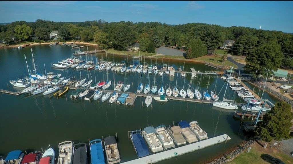 All Seasons Marina and BoatYard | 827 Langtree Rd, Mooresville, NC 28117, USA | Phone: (704) 892-3478