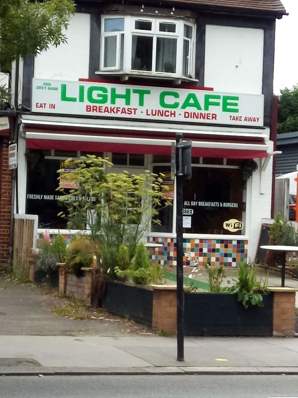 Light Cafe | 572 Wickham Road,, Croydon, Shirley, Surrey CR0 8DN, UK | Phone: 020 3851 8488