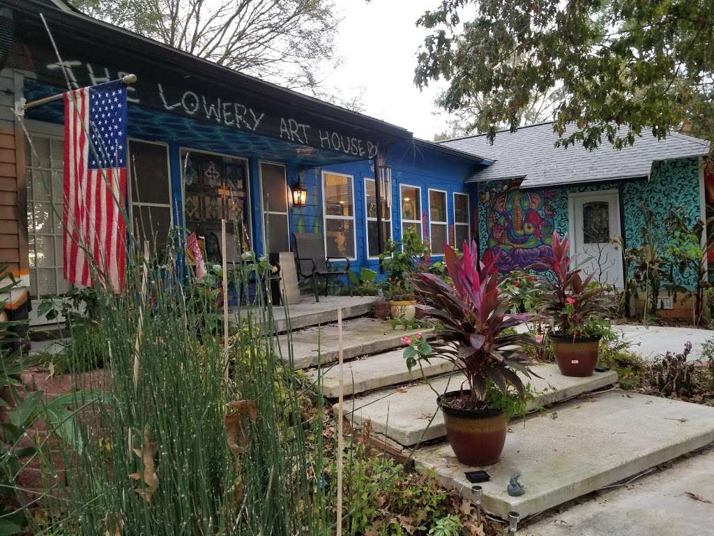 The Lowery Art House Montgomery | 2833 Bobville Rd, Montgomery, TX 77316, USA | Phone: (281) 738-3362