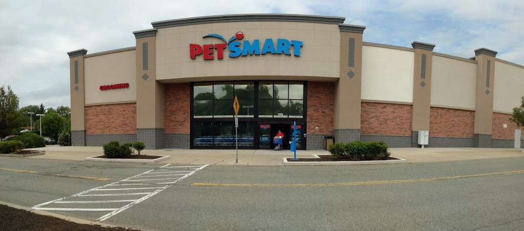 PetSmart | 1112 Town Square Rd, Pottstown, PA 19465, USA | Phone: (610) 705-9922